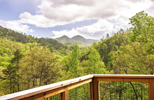 Wesser House | Mountain Serenity at Hemlocks #8 by NOC