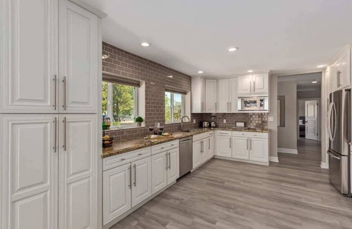 South Scottsdale House | Mountain Serenity-Pool-Putting Green-Pizza Oven