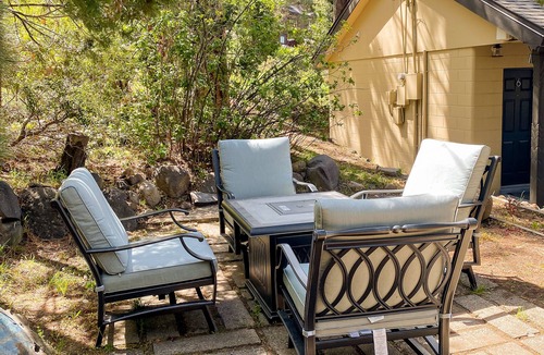 Kings Beach Ski Chalet | Mountain-side home base with fireplace, WiFi, full kitchen & patio with firepit
