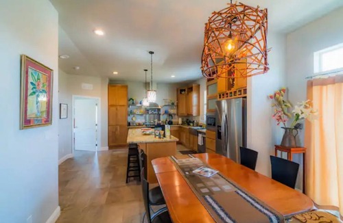 Cobb House | Mountain Spa Retreat