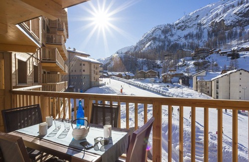 Tignes Apartment | Mountain Stay with Spa