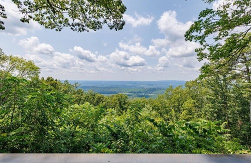 Valley Head Cottage | Mountain & Sunset Views | Walk to Downtown Mentone