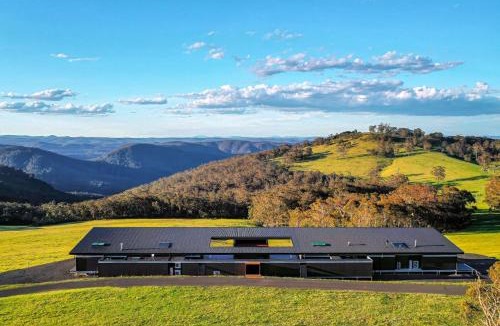 Bilpin House | Mountain Top Bilpin, Long House