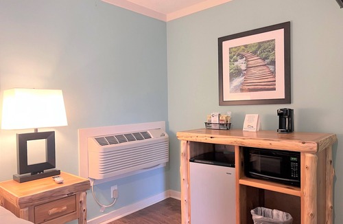 Warm Springs Hotel | Mountain Top Inn and Resort