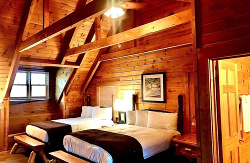 Warm Springs Hotel | Mountain Top Inn and Resort