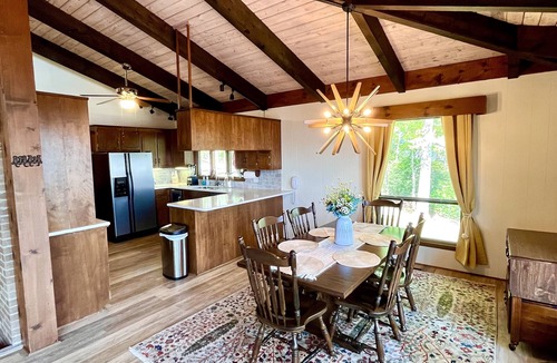 Dan River House | Mountain Top Retreat With Panoramic Views Just Off The Blue Ridge Parkway!
