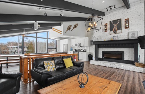 The Blue Mountains Cottage | Mountain Trail Blue Mountain