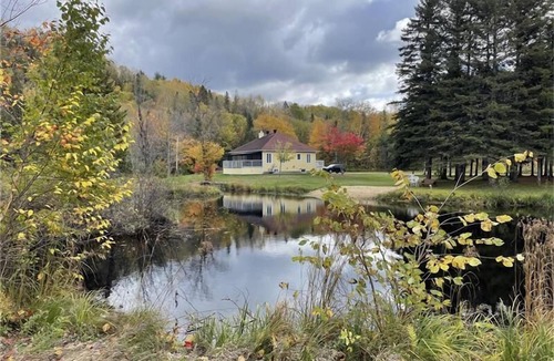 Trois-Rives Ski Chalet | MOUNTAIN TRAIL CHALET