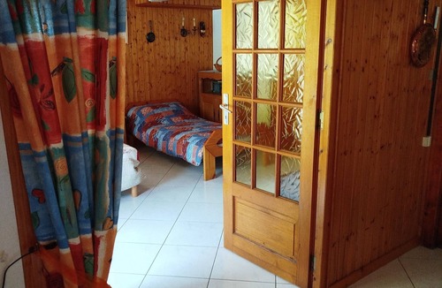 Bernex Apartment | Mountain vacations and skiing