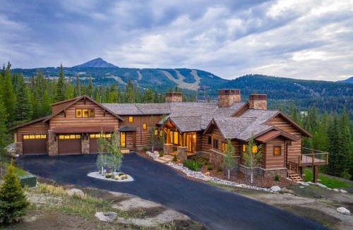 Spanish Peaks House | Mountain Valley Estate