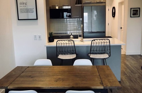 Glen Huron Condo | Mountain View at Mountain House