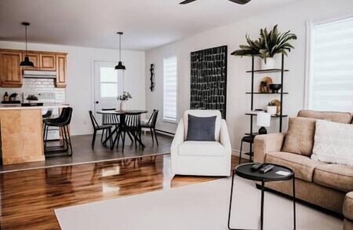 Campbellton Apartment | Mountain View 1 for professionals