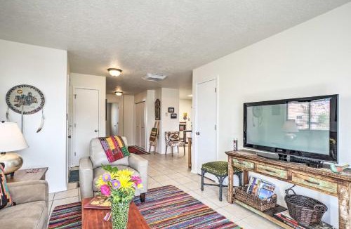 Northeast Heights House | Mountain-View Albuquerque Townhome w/Patio!