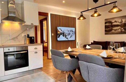 Kandersteg Apartment | Mountain View Apartment