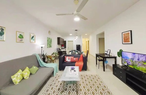 Puchong Apartment | Mountain view Apt perfect for big group @SetiaWalkn