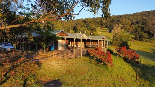 Bandon Grove House | mountain view
