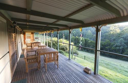 Bandon Grove House | mountain view