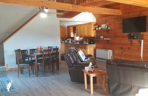 Stoneham Cabin | Mountain View Cabin