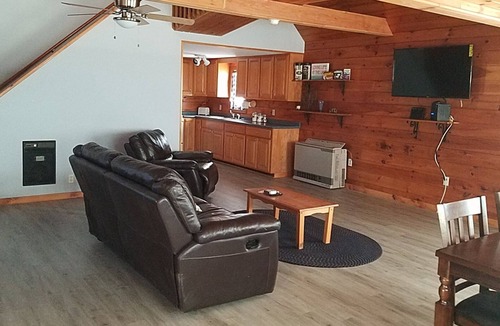 Stoneham Cabin | Mountain View Cabin