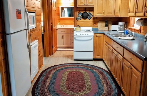 Stoneham Cabin | Mountain View Cabin