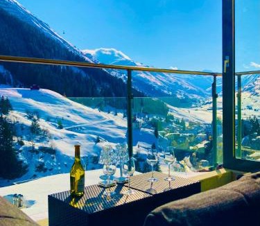 Andermatt Apartment | Mountain View
