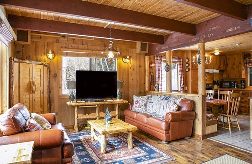 Salt Lake Mountain Resorts Cabin | Mountain View Chalet by Cottonwood Lodging
