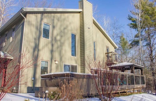 Calabogie House | Mountain View Chalet