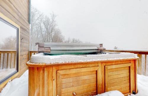 West Dover House | Mountain View Chalet