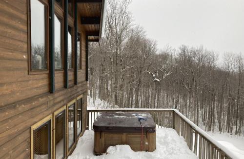 West Dover House | Mountain View Chalet