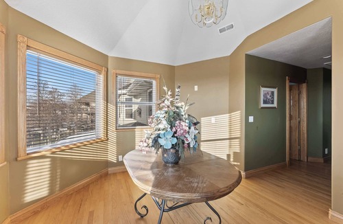 Layton House | Mountain View Chateaux
