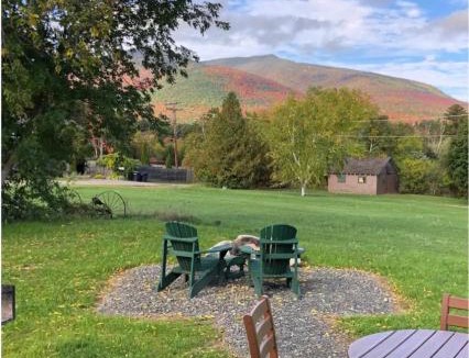 Wilmington Apartment | Mountain View Cottage