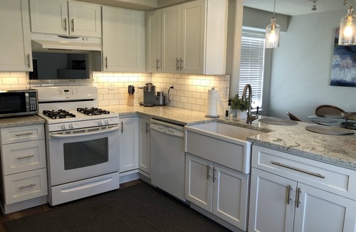 Northeast Heights House | Mountain view cozy home