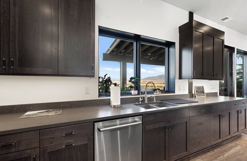 Belgrade Condo | Mountain View Escape