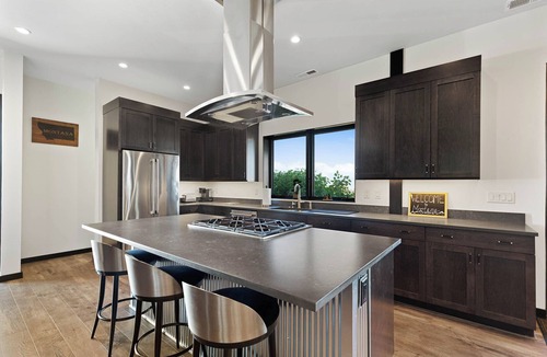 Belgrade Condo | Mountain View Escape