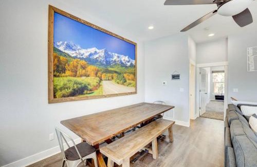 Woodland Park House | Mountain-View Escape Near Downtown 33135eight