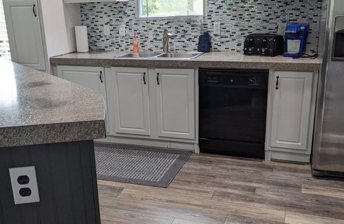New Tazewell House | mountain view getaway