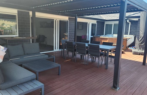 Ngongotaha House | Mountain View Getaway