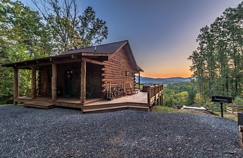 Stanardsville House | Mountain View Hideaway | 1 Bed, 1 Bath