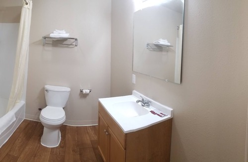 Yreka Hotel | Mountain View Inn