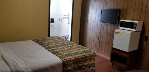 Yreka Hotel | Mountain View Inn Yreka CA