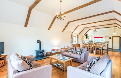 Loch Ness House | Mountain View Lodge by Interhome