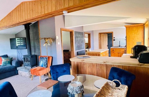 Farden Ski Chalet | Mountain View Lodge