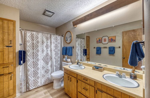 Barksdale Cabin | Mountain View Lodge- Rare June Opening Just Became Available!