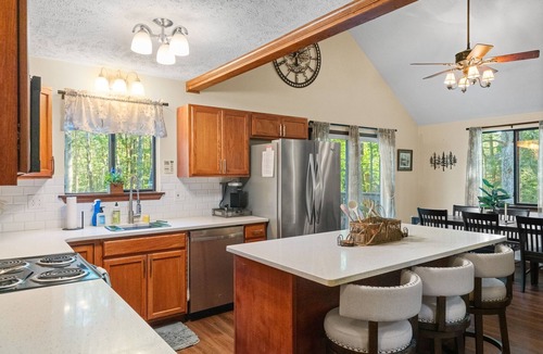 Jim Thorpe House | Mountain View Lodge: Bear Creek Lakes - Lake, Pool, Firepit & Pet Friendly