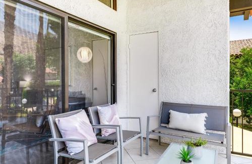 Canyon Corridor Apartment | Mountain View Modern Condo Permit# 4340