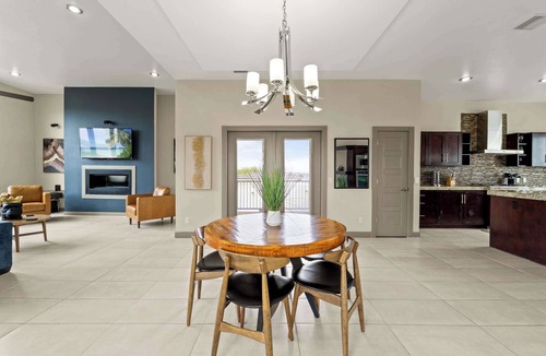 El Paso House | Mountain View Pool House