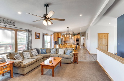 Lander House | Mountain-View Retreat in Lander w/Private Yard!