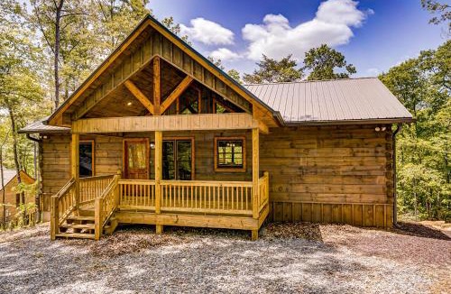 Cherry Log House | Mountain View Retreat
