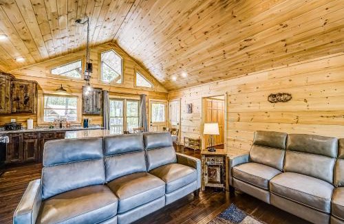 Cherry Log House | Mountain View Retreat