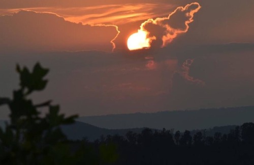Blue Mountain Cabin | Mountain View Rustic Cabin